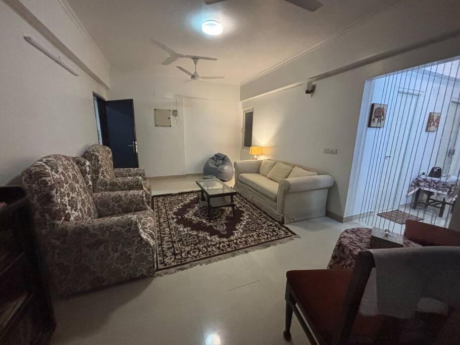 The Grand Ganga Room 2 Near Sangam Prayagraj Exterior photo