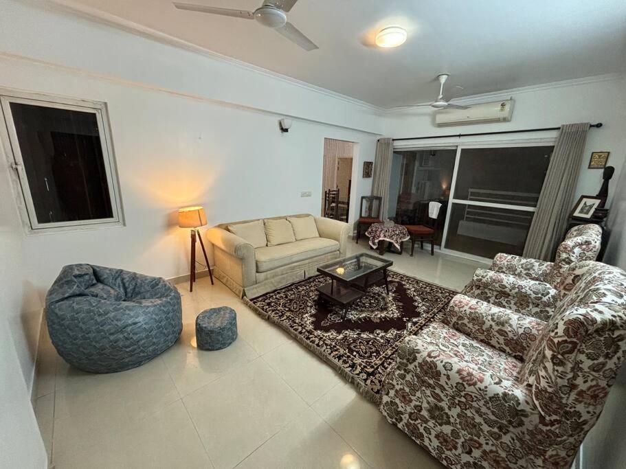 The Grand Ganga Room 2 Near Sangam Prayagraj Exterior photo